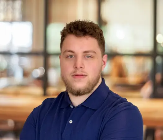 Kinan Estwani - Licensed Health Insurance Broker